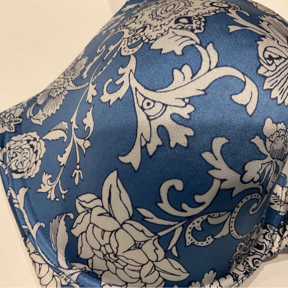Soma Bra - Picture 2 of 7